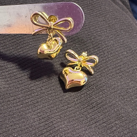 Jewelry - Gold Heart Bow Earrings 3’